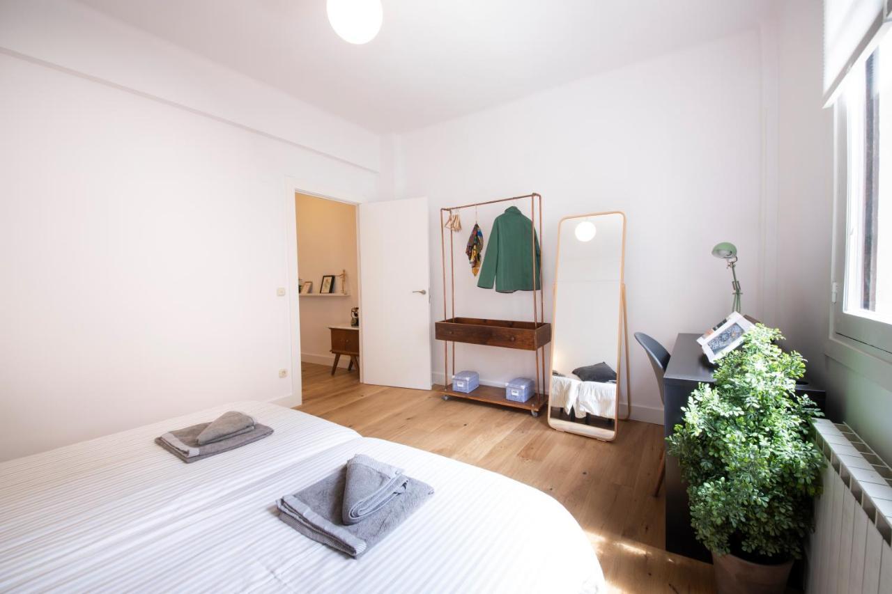 Casa Playa Zurriola-Aviso-Obras En La Fachada Del Patio Hasta Mayo O Junio-No Ha Habido Quejas Por El Ruido-Precio Bajo- House Playa Zurriola-Warning-Works On The Facade Of The Patio Until May Or June-There Have Been No Noise Complaints- Low Price San Sebastián Exteriér fotografie